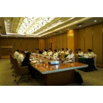 中铁铁龙公司召开第十届董事会第二次会议、第十届监事会第二次会议