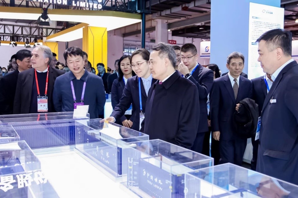 中铁铁龙公司参加第十六届中国国际现代化铁路技术装备展(图1)